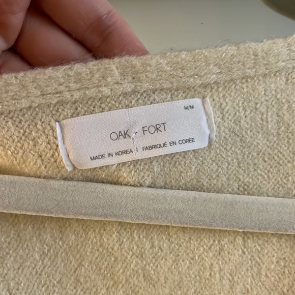 Asymmetrical cream cardigan - Picture 2 of 5